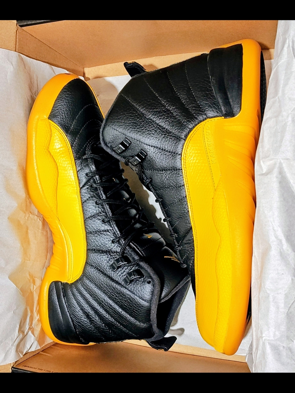 Jordan 12 Retro “Black - University Gold” – Size 11.5 – VNDS